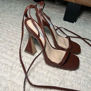 Steve Madden lace up brown heels